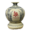 Bình hút lộc, bình giọt ngọc gốm Chu Đậu, hoạ tiết "Tứ Cảnh" vẽ truyền thống , cao 34 cm bao gồm kỷ - Chữ Lộc