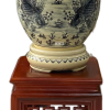 Bình Phú Quý gốm Chu Đậu, hoạ tiết "Lý Ngư Vọng Nguyệt" vẽ truyền thống, cao 50cm bao gồm kỷ